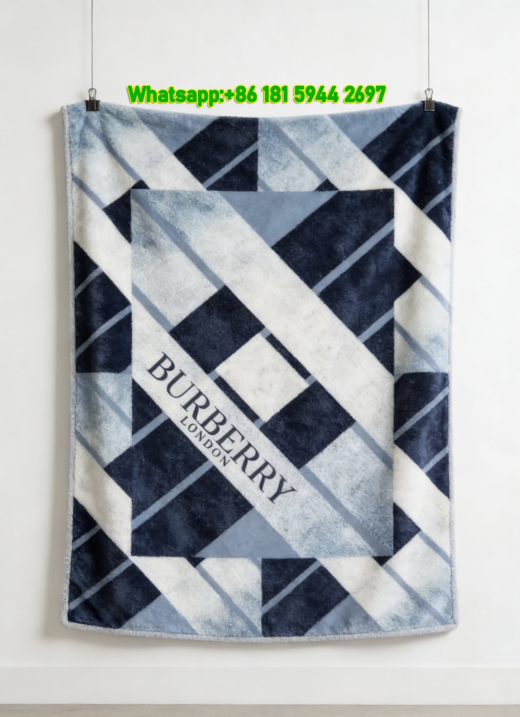 Burberry Blue Check Plaid Flannel Sofa Throw Blanket B031